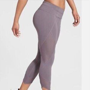 Athleta Gray Aura Sonar Capri Mesh Detail Leggings - M